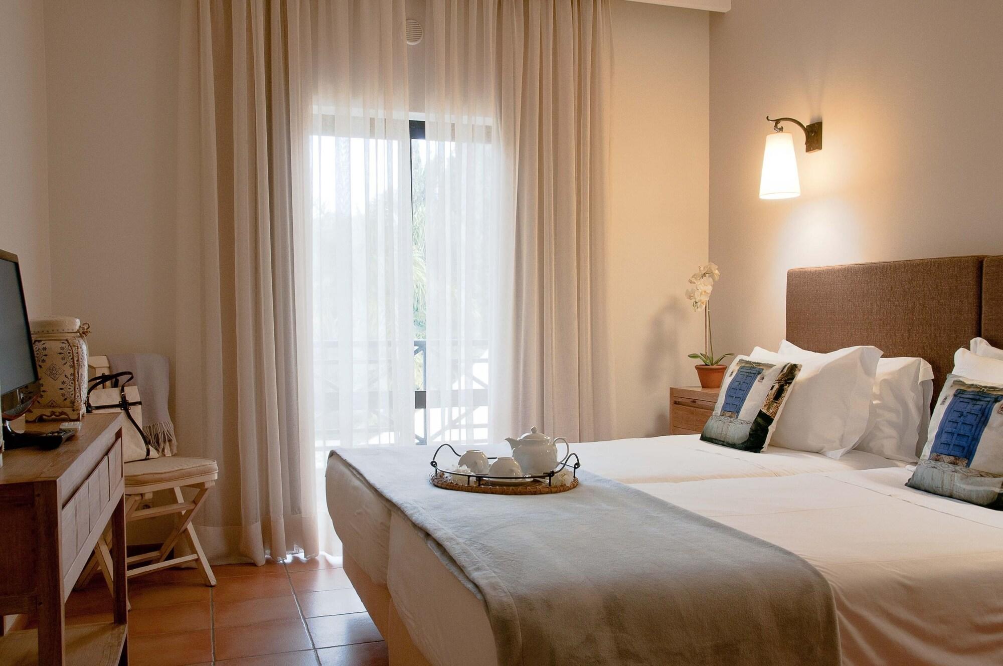 Hotel Parque Das Laranjeiras Vilamoura Buitenkant foto