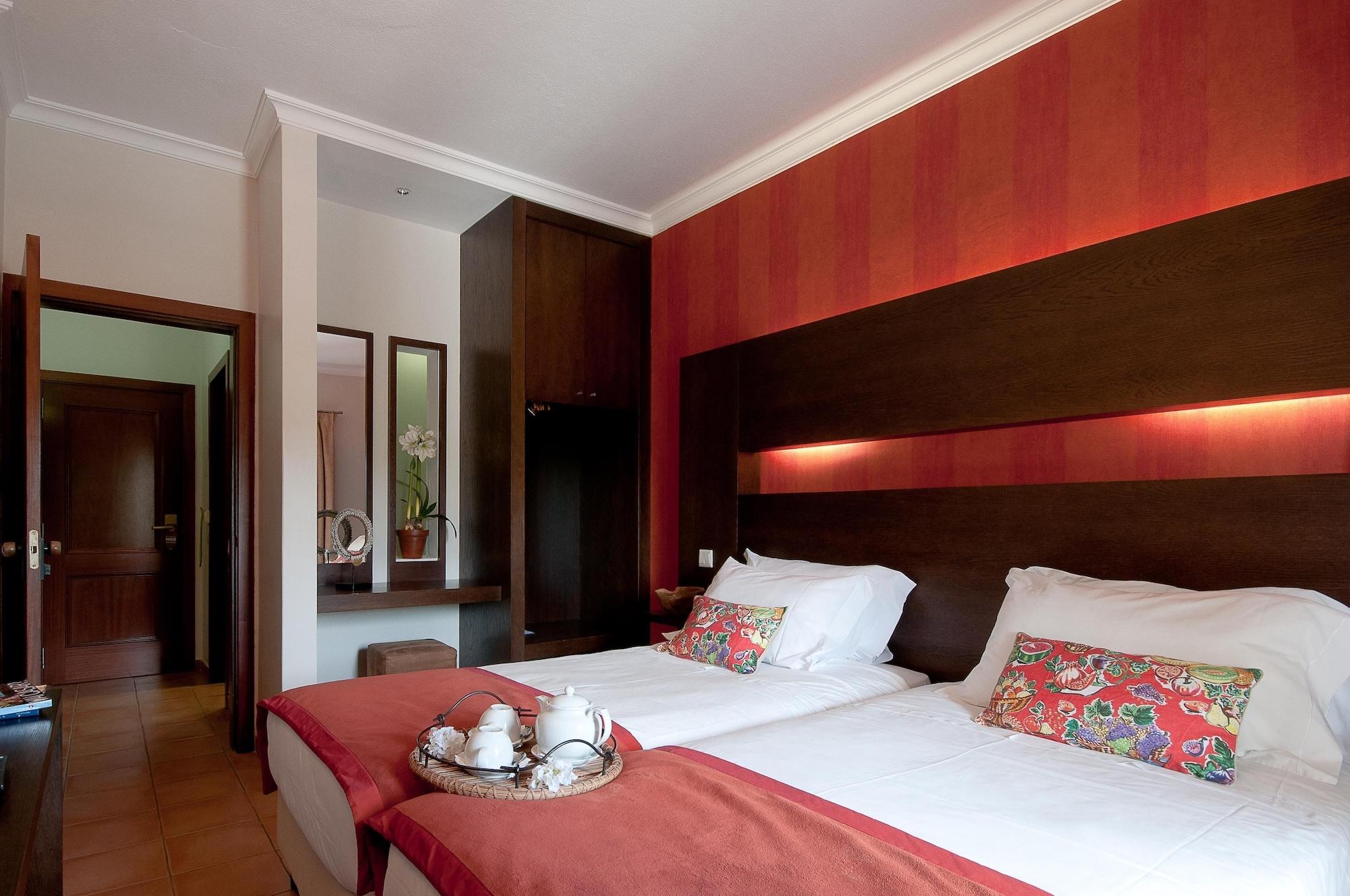 Hotel Parque Das Laranjeiras Vilamoura Buitenkant foto