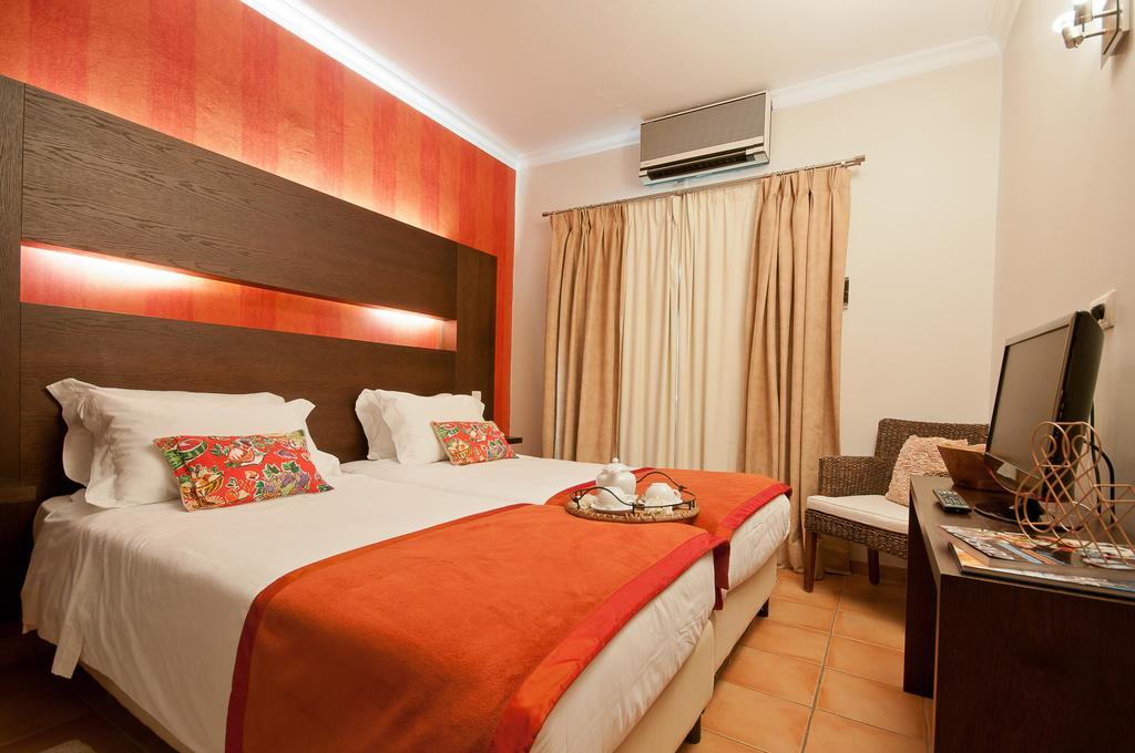 Hotel Parque Das Laranjeiras Vilamoura Buitenkant foto
