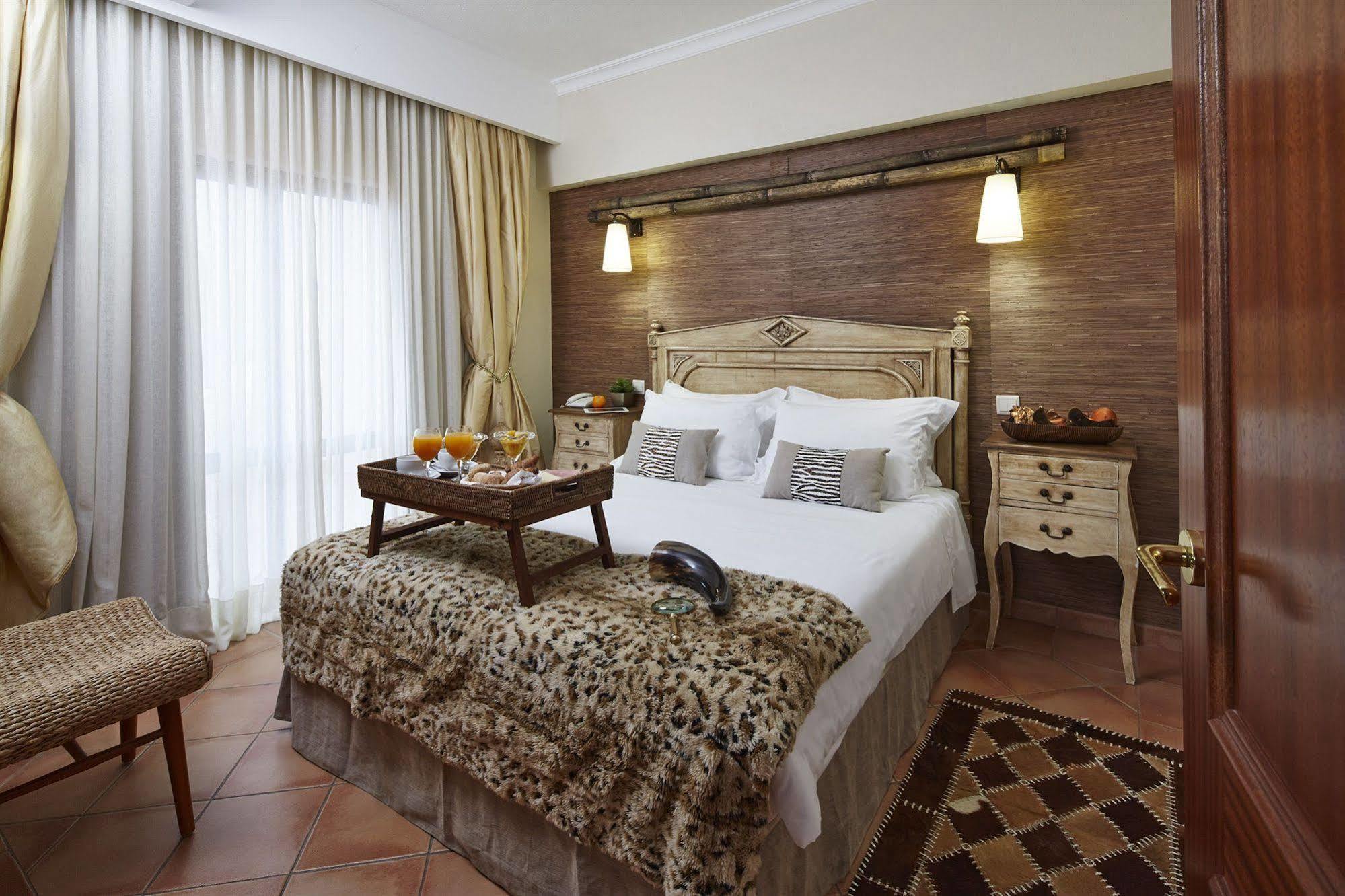 Hotel Parque Das Laranjeiras Vilamoura Buitenkant foto